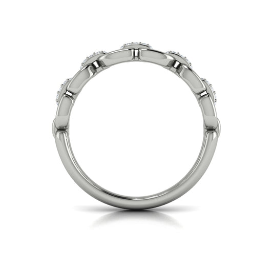 Linked Curves with Diamond Accent Ring