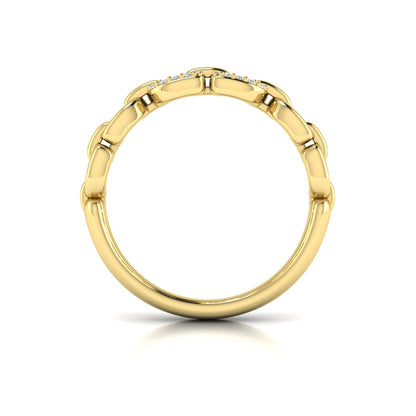 Linked Curves with Diamond Accent Ring