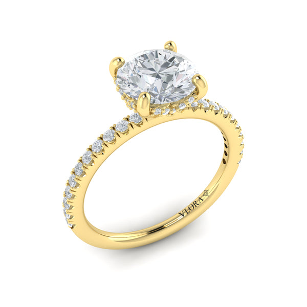 Elegant Classic Engagement Ring