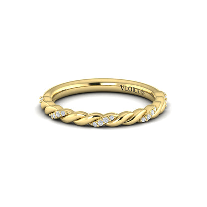 Braided Pavé Diamond Band