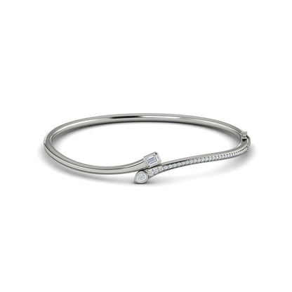 Emerald & Pear Shape Diamond Open Bangle