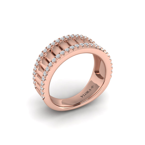 Concave Fluted Ring Edged with Diamonds