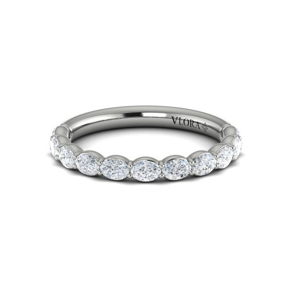 Matching Band for Graceful Round Diamond Engagement Ring