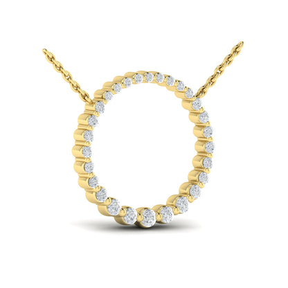 Graduated Round Diamond Open Circle Pendant