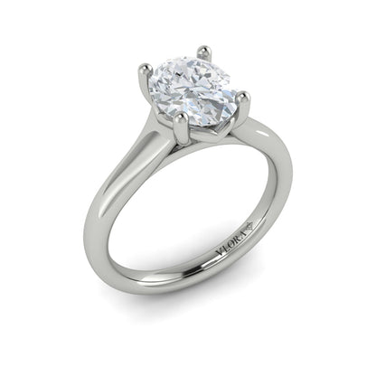 Graceful Solitaire Engagement Ring