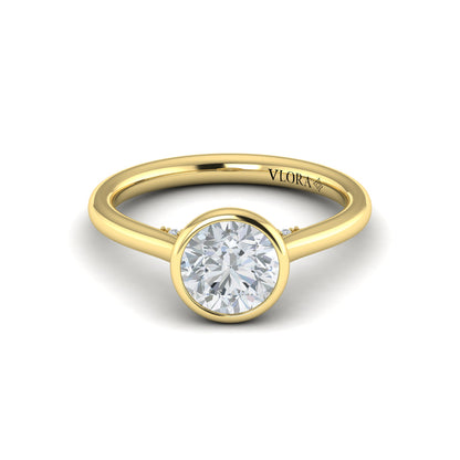Singular Round Bezel Engagement Ring