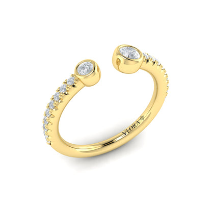 Graduating Diamond Open Ring