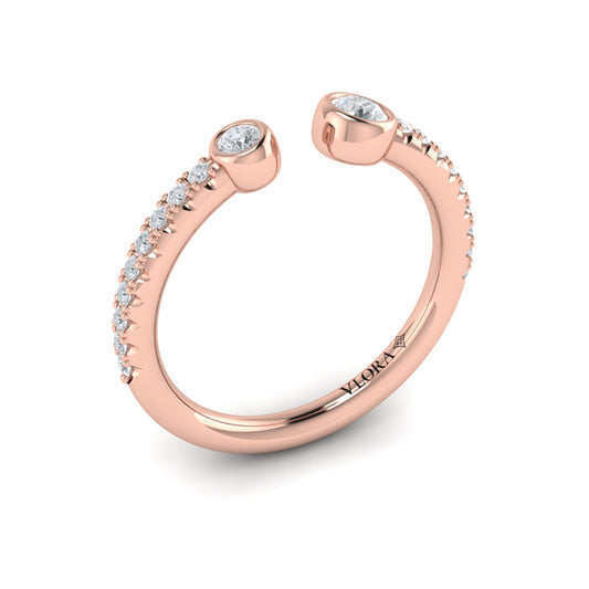 Graduating Diamond Open Ring