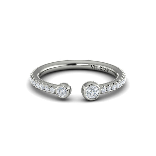 Graduating Diamond Open Ring