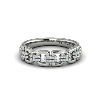Linked Curves with Diamond Accent Ring