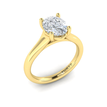 Graceful Solitaire Engagement Ring