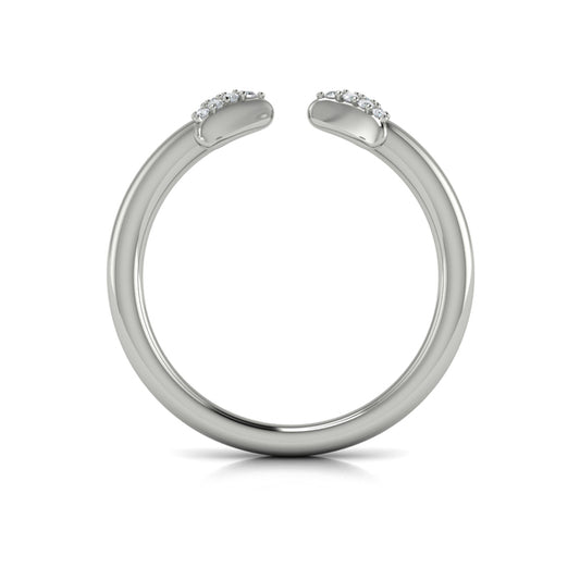 Diamond Ring from MIRAVEL Collection in Platinum