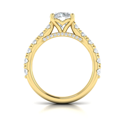Luxe Classic Engagement Ring