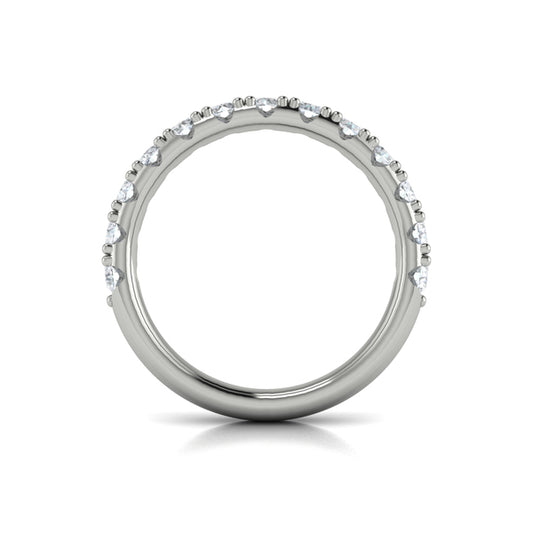 Round Diamond Shared-Prong Band