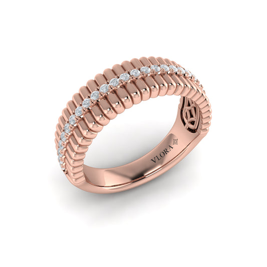 Fluted Ring with Center Diamonds