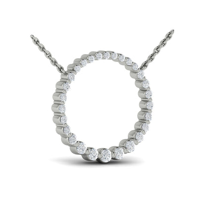 Graduated Round Diamond Open Circle Pendant