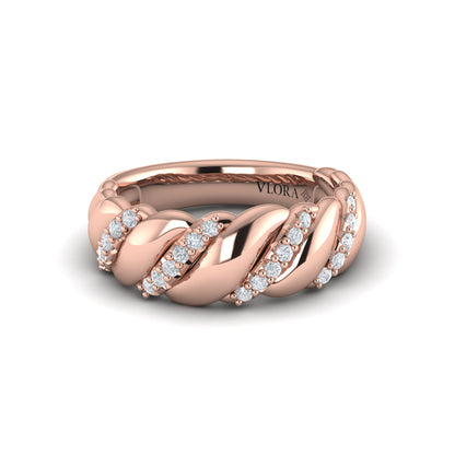Pavé Diamond Twisted Ring
