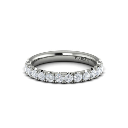 Diamond Prong Set Band