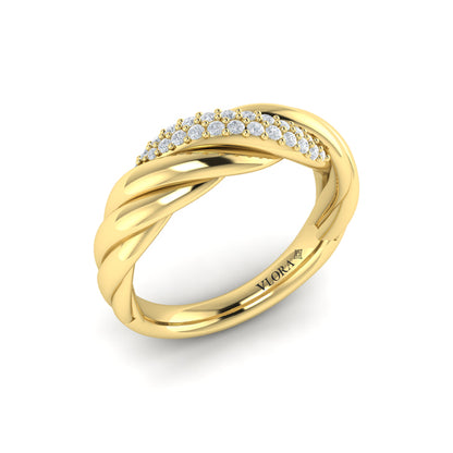 Twist Ring