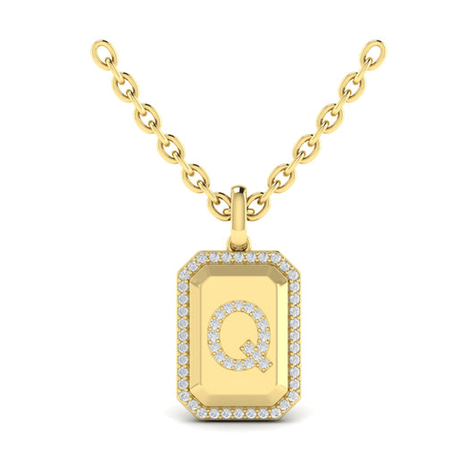 Diamond Medallion Alphabet Pendant Link Necklace, Q
