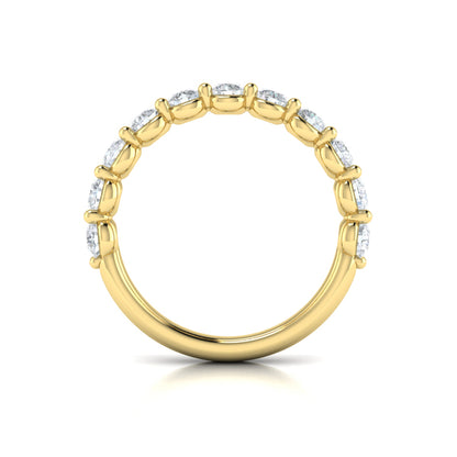 Bold Round Diamond Band