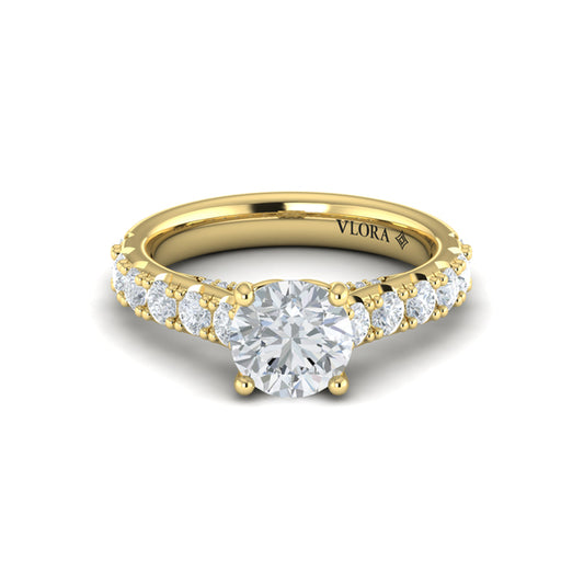 Luxe Classic Engagement Ring