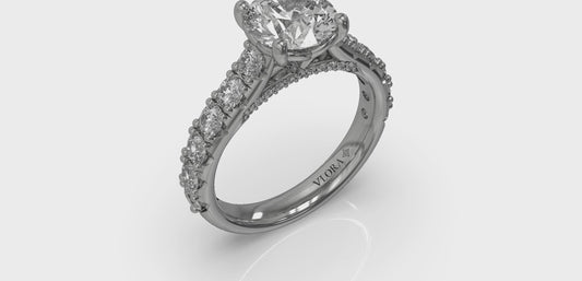 Luxe Classic Engagement Ring