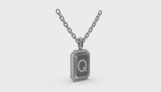 Diamond Medallion Alphabet Pendant Link Necklace, Q